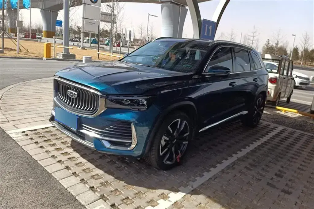 2021 Geely Monjaro 2.0T 218HP L4 7DCT