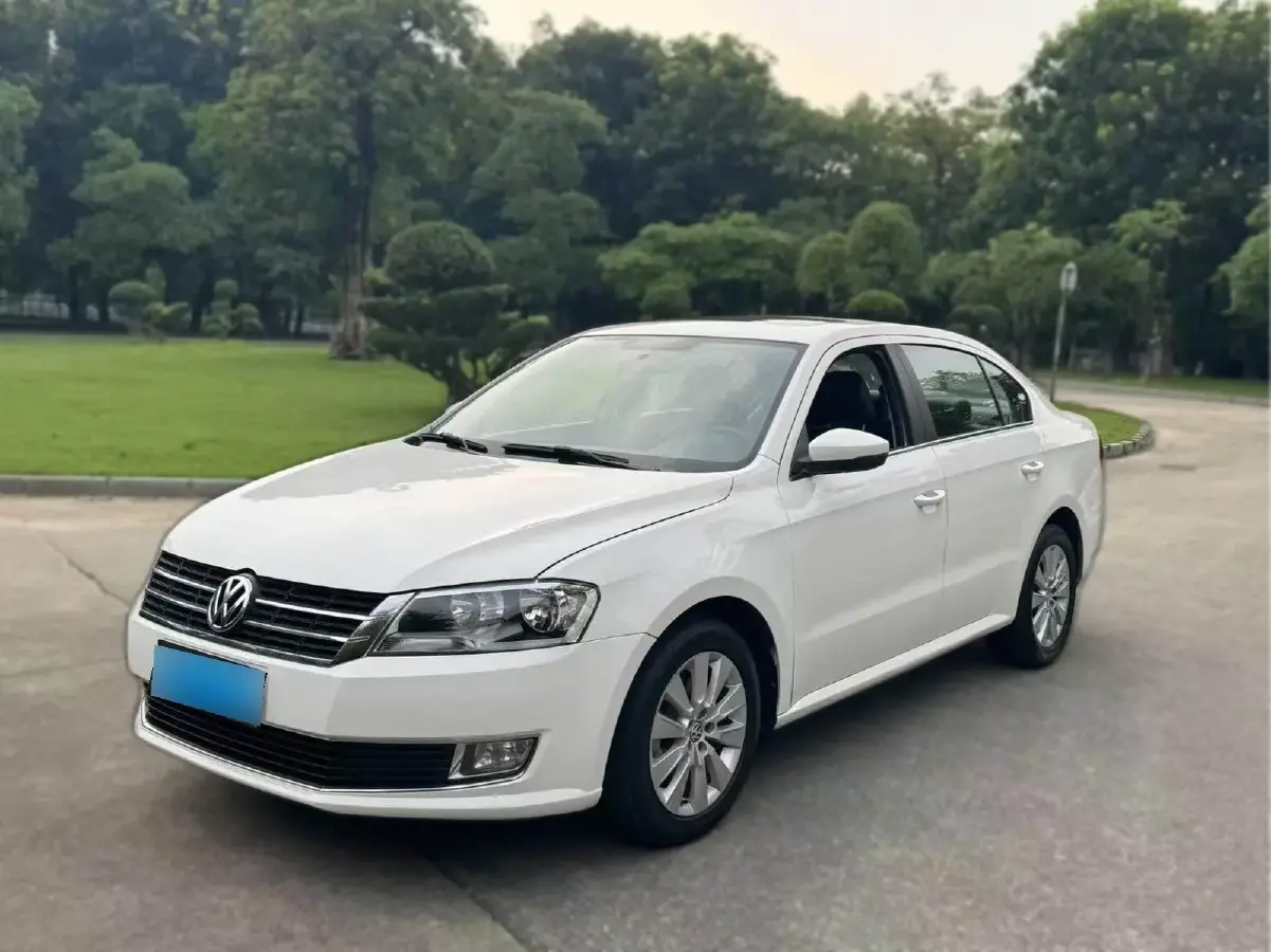 2013 Volkswagen Lavida 1.6L 110HP L4 6AT