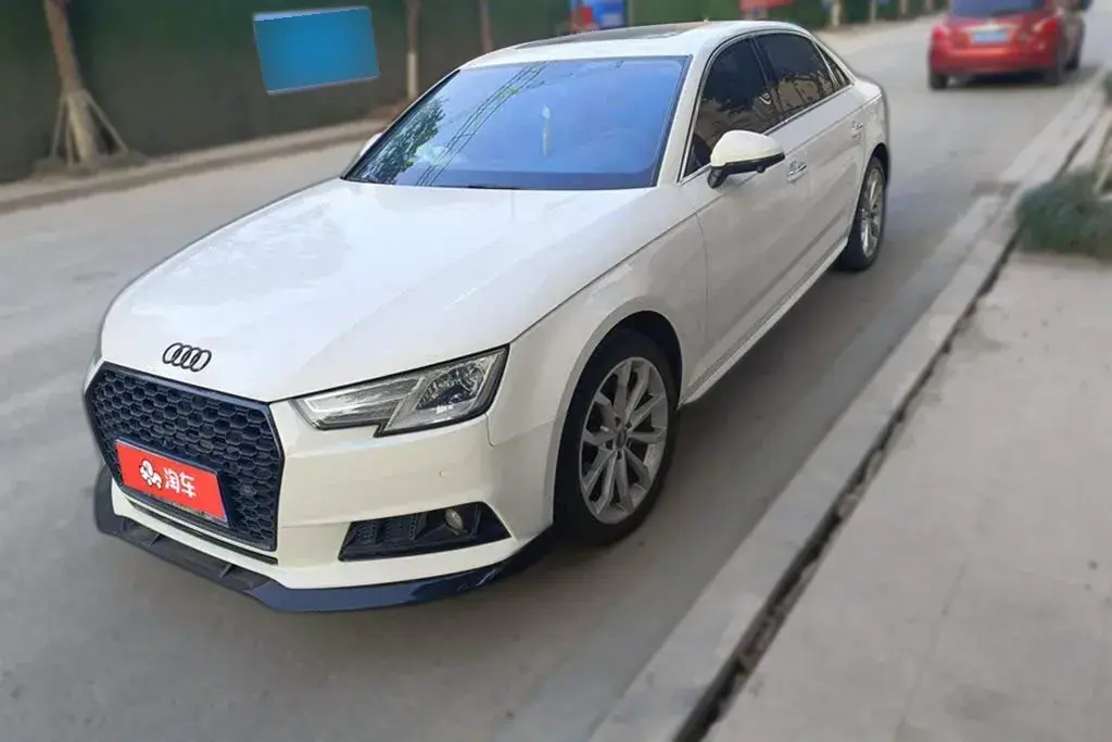 2018 Audi A4L 2.0T 190HP L4 7DCT