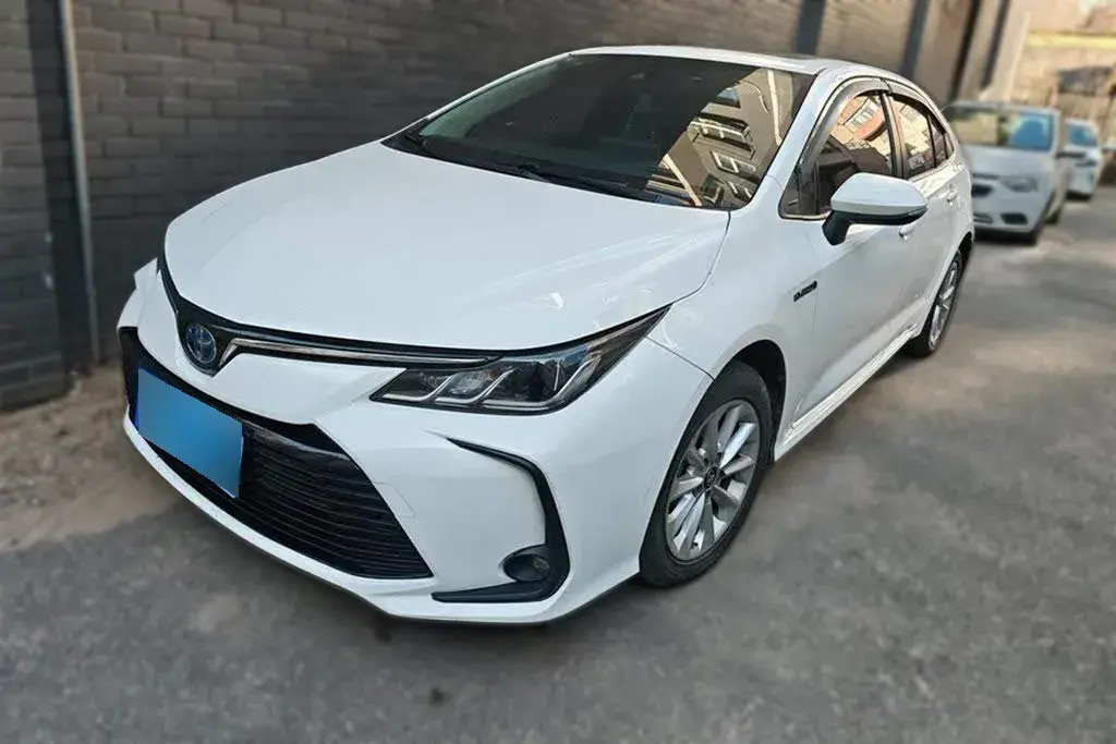 2021 Toyota Corolla 1.8L 98HP L4 E-CVT Hybrid