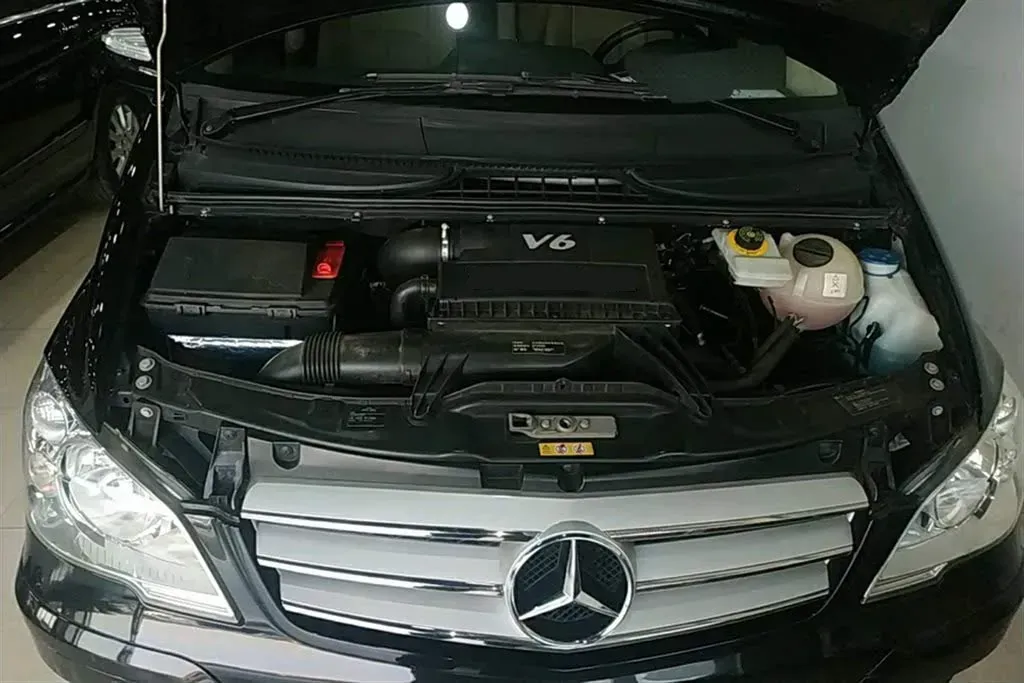 2013 Mercedes-Benz Viano 3.0L 224HP V6 5AT,autocango,china used car exporter,china ev exporter,chinese used car exporter,chinese used ev exporter