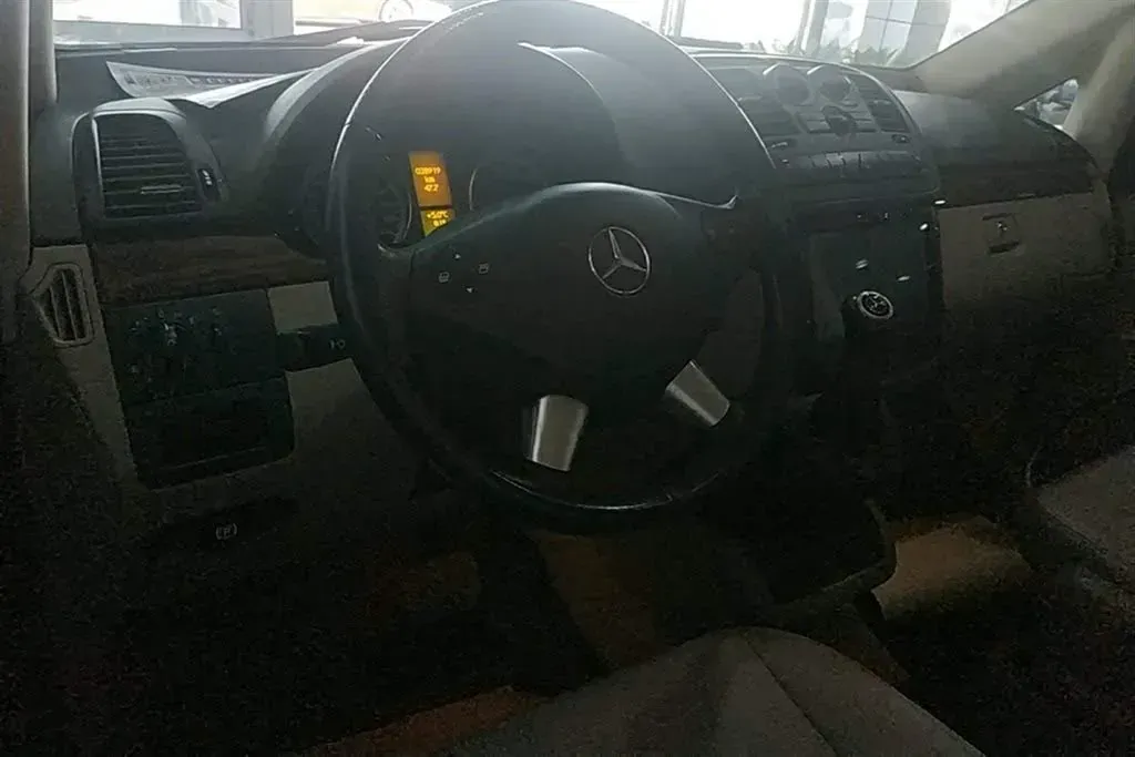 2013 Mercedes-Benz Viano 3.0L 224HP V6 5AT,autocango,china used car exporter,china ev exporter,chinese used car exporter,chinese used ev exporter