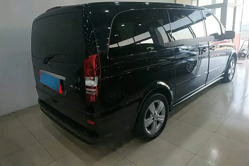 2013 Mercedes-Benz Viano 3.0L 224HP V6 5AT,autocango,china used car exporter,china ev exporter,chinese used car exporter,chinese used ev exporter