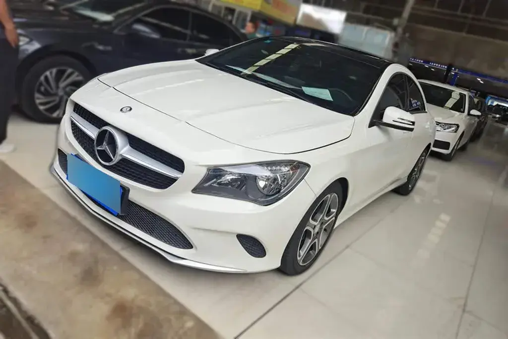 2017 Mercedes-Benz CLA Class 1.6T 122HP L4 7DCT