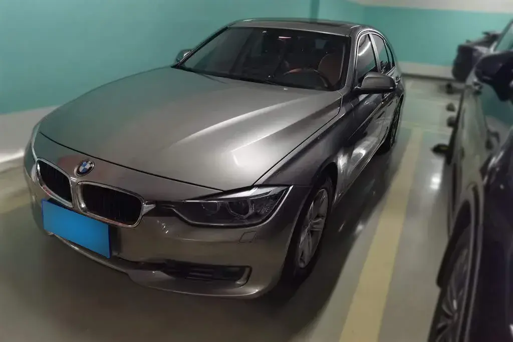 2015 BMW 3 Series 2.0T 184HP L4 8AT 2015 BMW 3 Series 2.0T 184HP L4 8AT