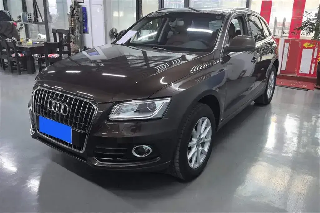 2013 Audi Q5 2.0T 211HP L4 8AT
