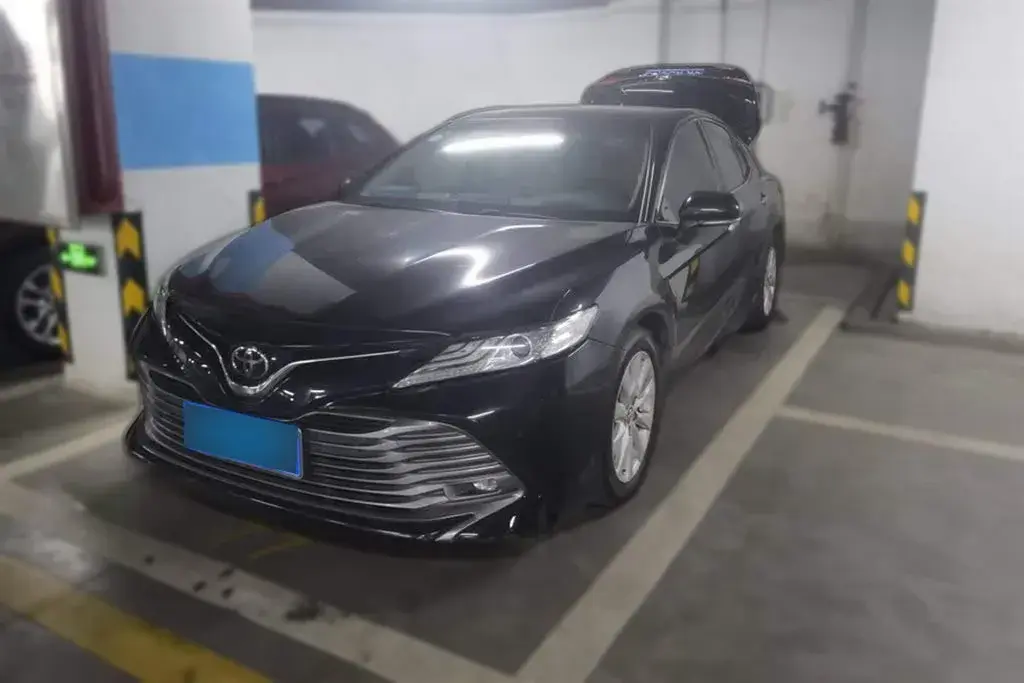 2018 Toyota Camry 2.0L 169HP L4 6AT