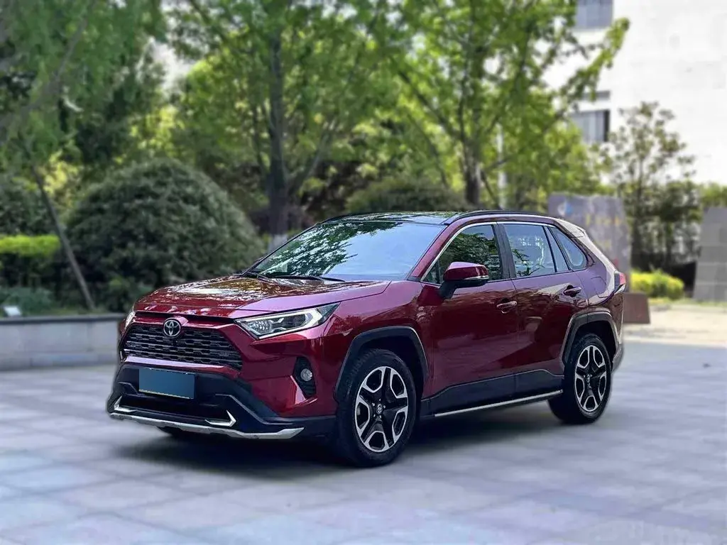 2020 Toyota RAV4 2.0L 171HP L4 CVT