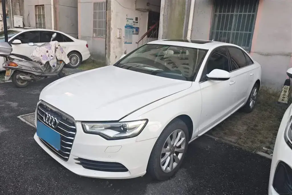 2014 Audi A6L 2.0T 180HP L4 CVT