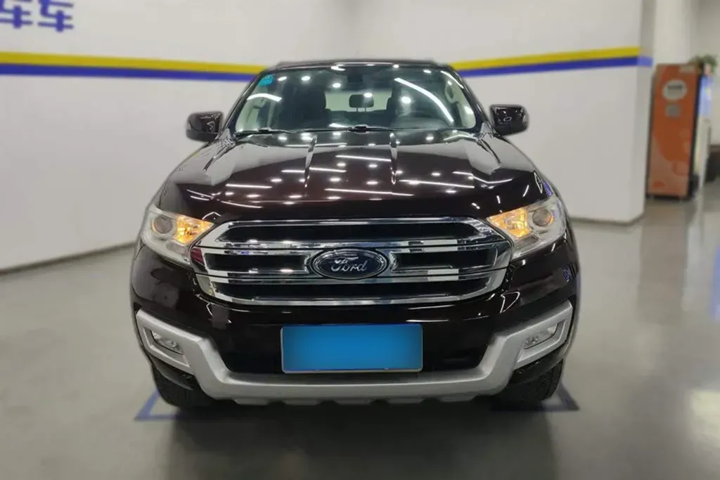 2016 Ford Everest 2.0T 245HP L4 6AT,autocango,china used car exporter,china ev exporter,chinese used car exporter,chinese used ev exporter