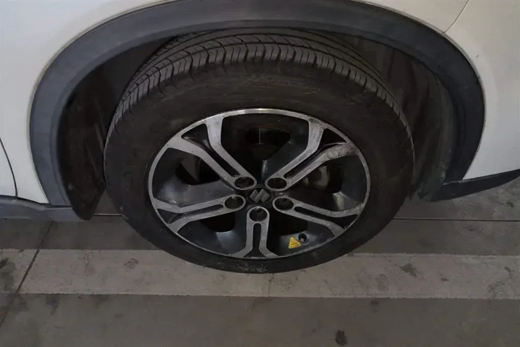 2016 Suzuki Vitara 1.4T 140HP L4 6AT,autocango,china used car exporter,china ev exporter,chinese used car exporter,chinese used ev exporter