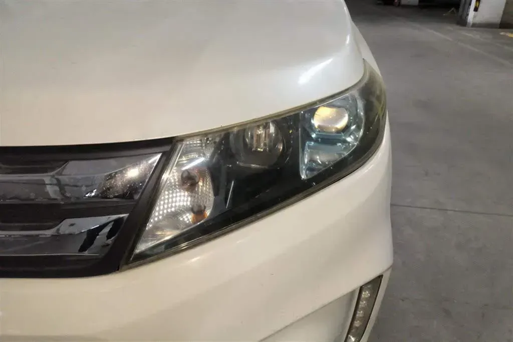 2016 Suzuki Vitara 1.4T 140HP L4 6AT,autocango,china used car exporter,china ev exporter,chinese used car exporter,chinese used ev exporter