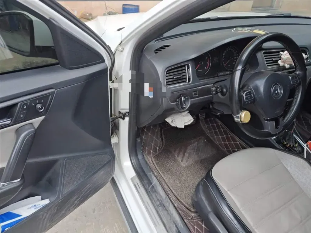 2014 Volkswagen Cross Lavida 1.4T 131HP L4 7DCT,autocango,china used car exporter,china ev exporter,chinese used car exporter,chinese used ev exporter