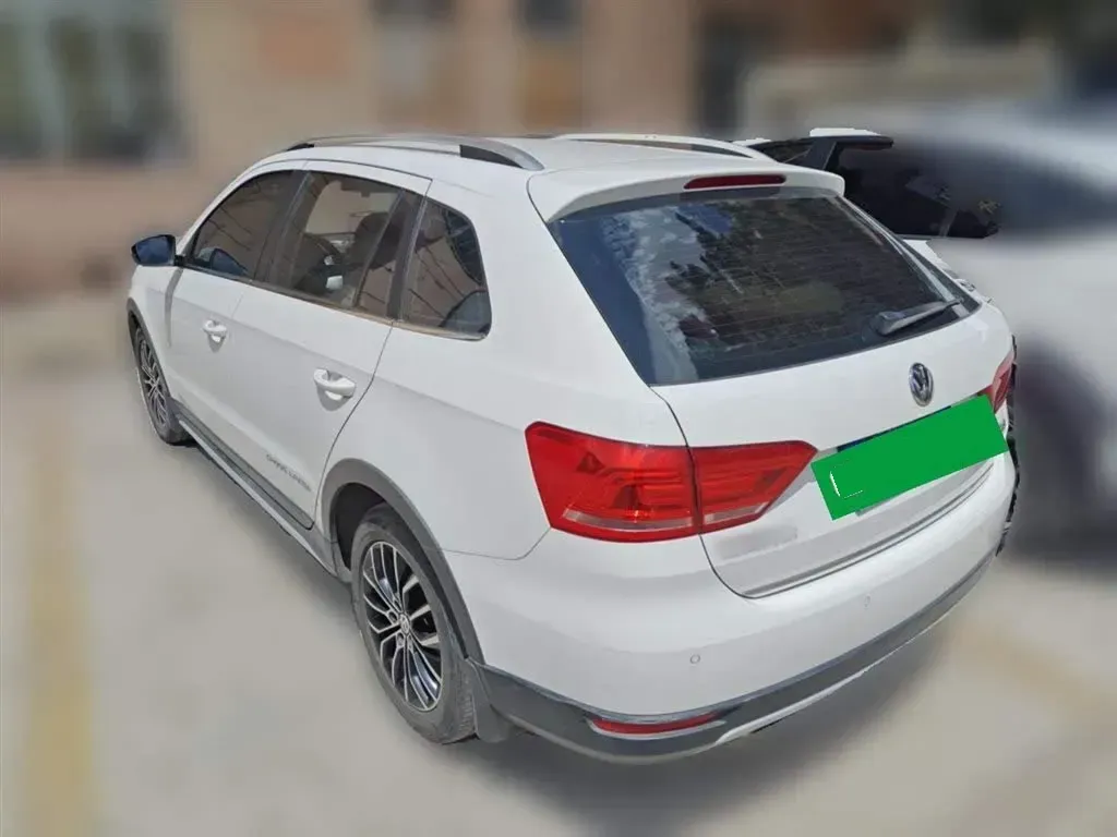 2014 Volkswagen Cross Lavida 1.4T 131HP L4 7DCT,autocango,china used car exporter,china ev exporter,chinese used car exporter,chinese used ev exporter