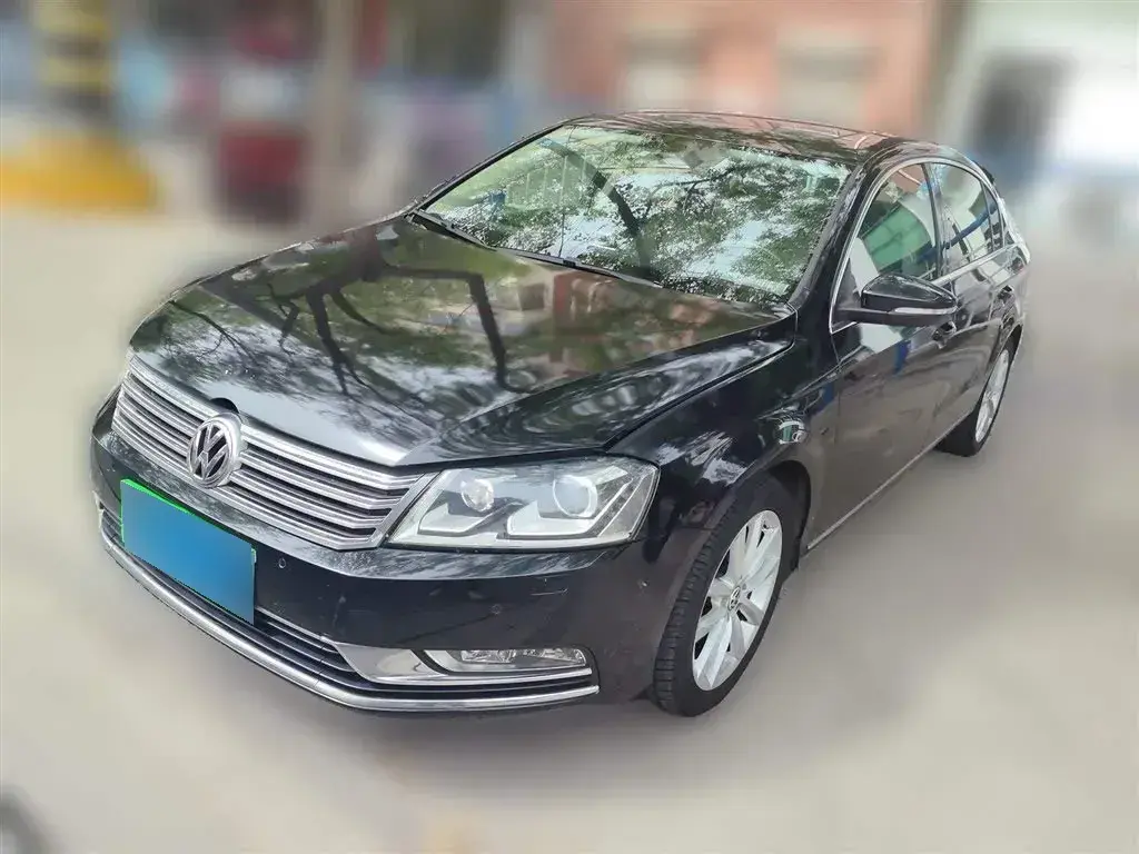 2015 Volkswagen Magotan 2.0T 200HP L4 6DCT