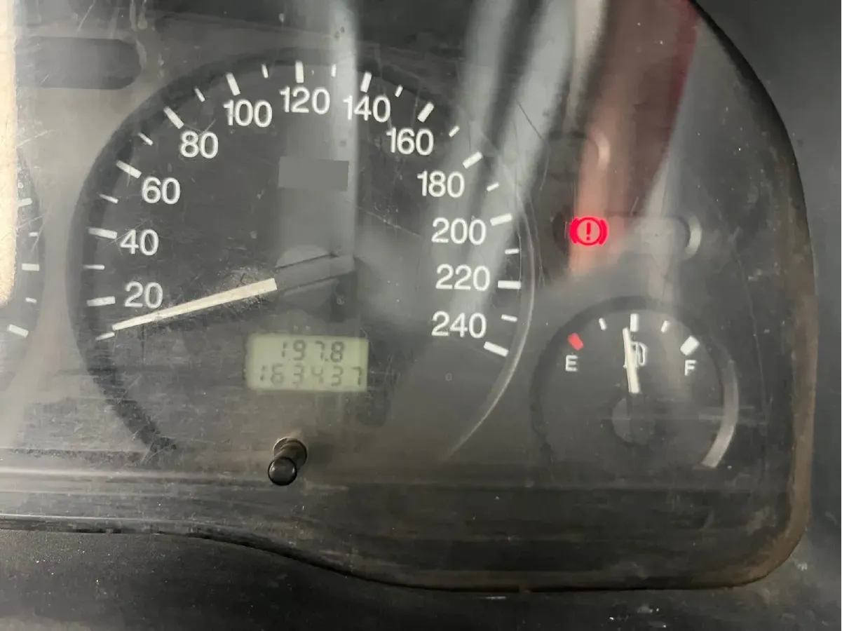 2013 Ford Classic Transit 2.8T 102HP L4 5MT,autocango,china used car exporter,china ev exporter,chinese used car exporter,chinese used ev exporter