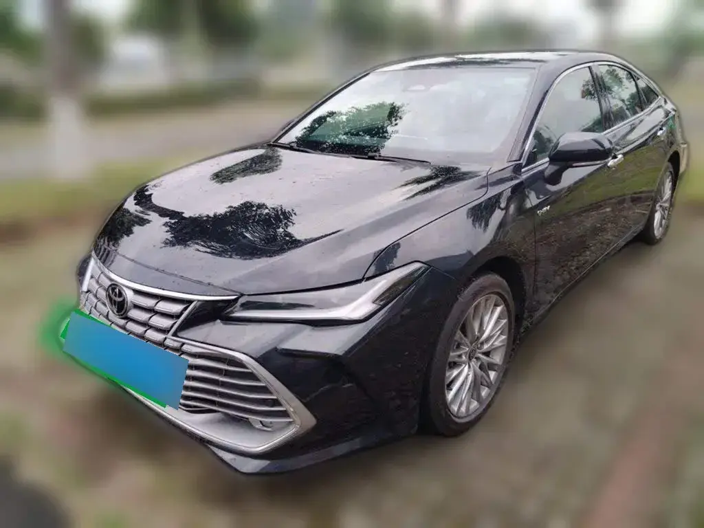 2024 Toyota Avalon 2.0L 152HP L4 E-CVT Hybrid