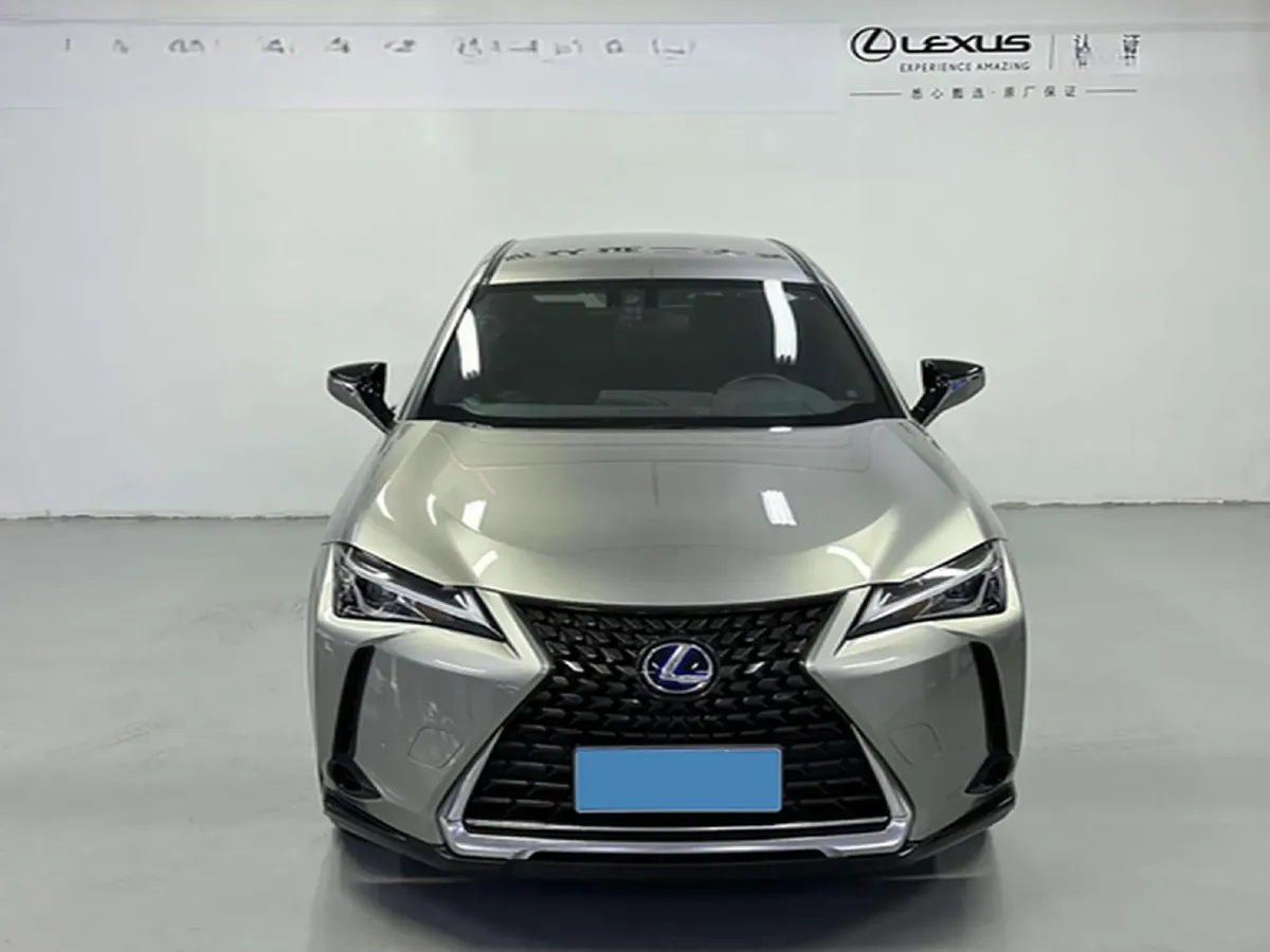 2020 Lexus UX 2.0L 146HP L4 E-CVT Hybrid,autocango,china used car exporter,china ev exporter,chinese used car exporter,chinese used ev exporter