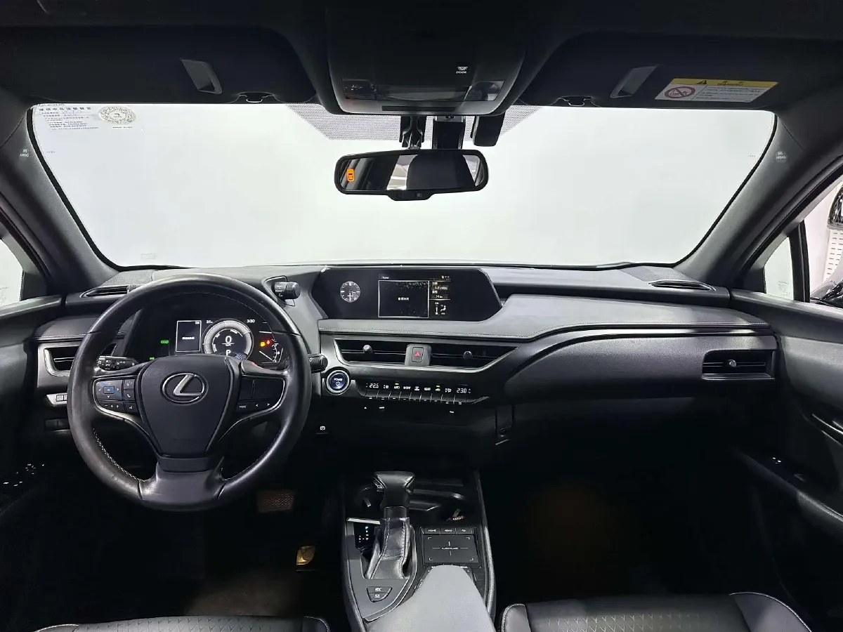 2020 Lexus UX 2.0L 146HP L4 E-CVT Hybrid,autocango,china used car exporter,china ev exporter,chinese used car exporter,chinese used ev exporter