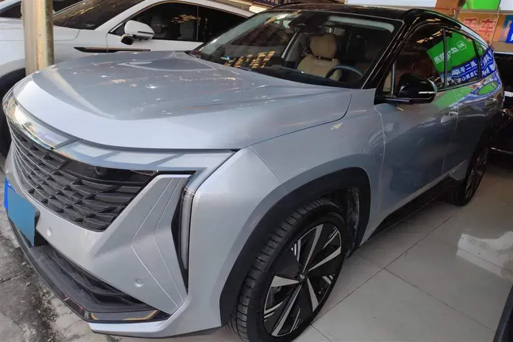 2023 Geely StarRay 2.0T 218HP L4 7DCT