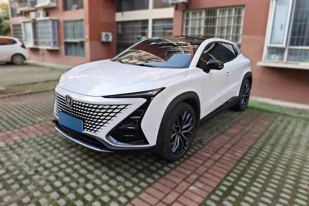 2022 ChangAn UNI-T 1.5T 188HP L4 7DCT