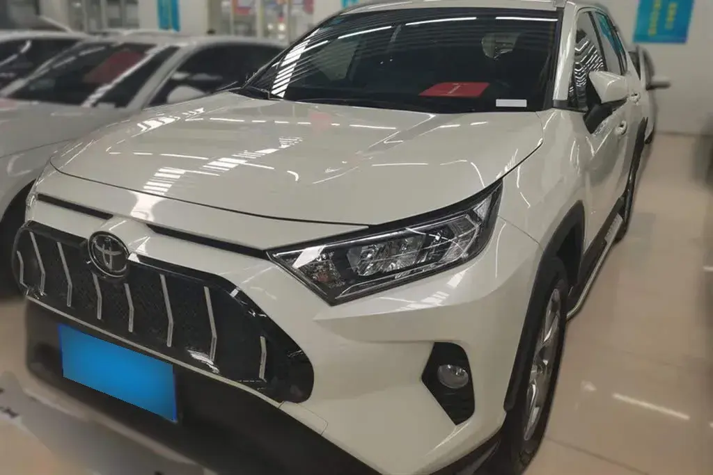 2020 Toyota RAV4 2.0L 171HP L4 CVT