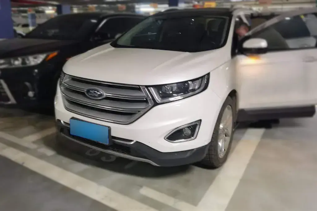 2016 Ford Edge 2.0T 245HP L4 6AT