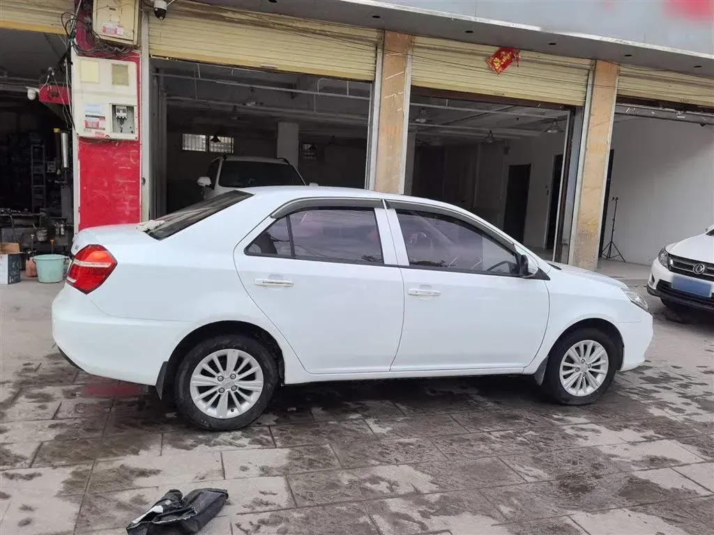 2016 Geely KingKong 1.5L 102HP L4 5MT,autocango,china used car exporter,china ev exporter,chinese used car exporter,chinese used ev exporter