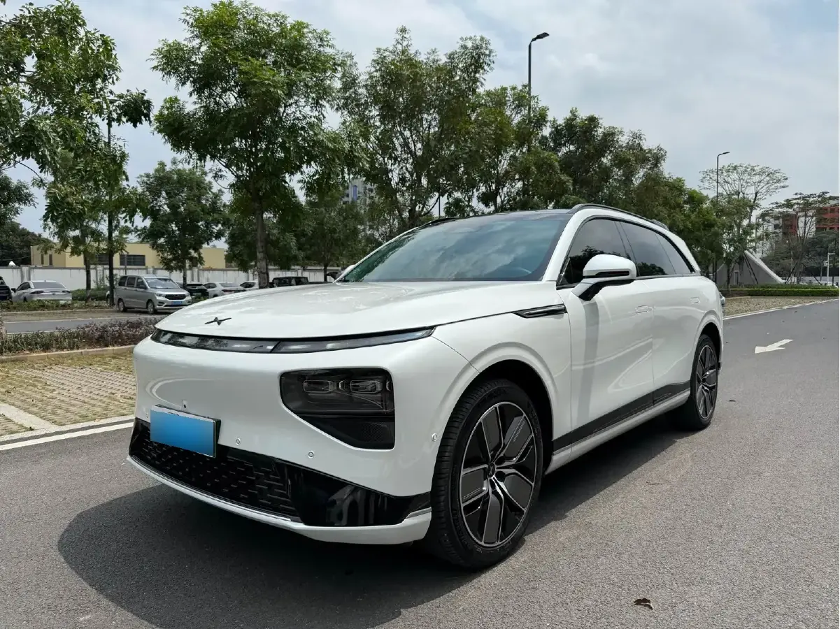 2022 Xpeng G9 BEV 98KWH