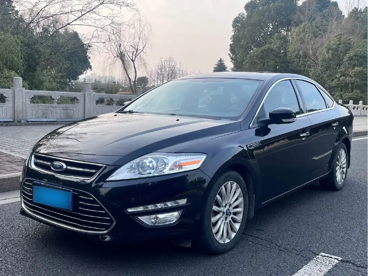 2011 Ford Mondeo 2.0T 203HP L4 6DCT