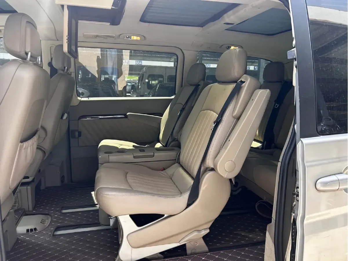 2012 Mercedes-Benz Viano 2.5L 190HP V6 5AT,autocango,china used car exporter,china ev exporter,chinese used car exporter,chinese used ev exporter