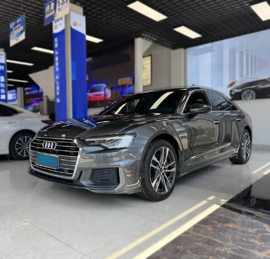 2022 Audi A6L 2.0T 190HP L4 7DCT