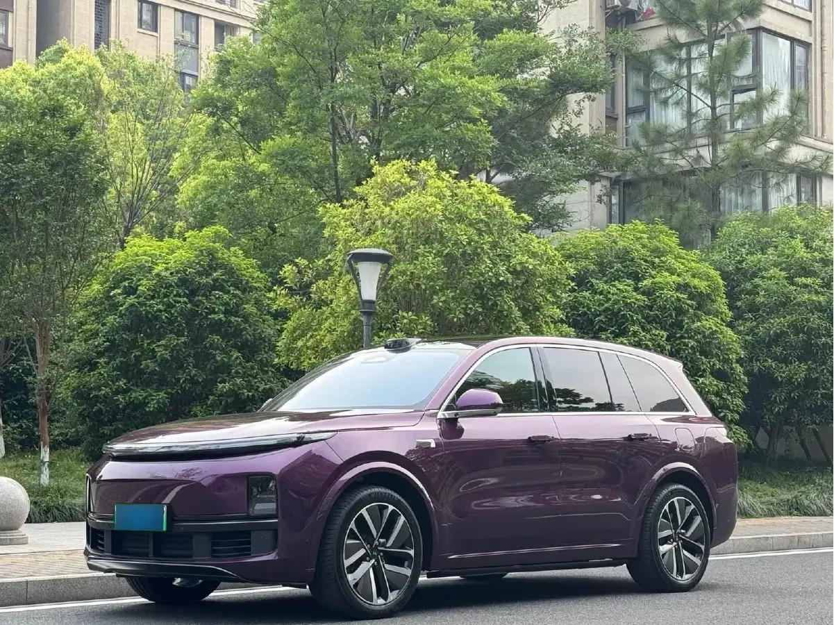 2023 Li L8 Range Extended 154HP REEV 40.9KWH