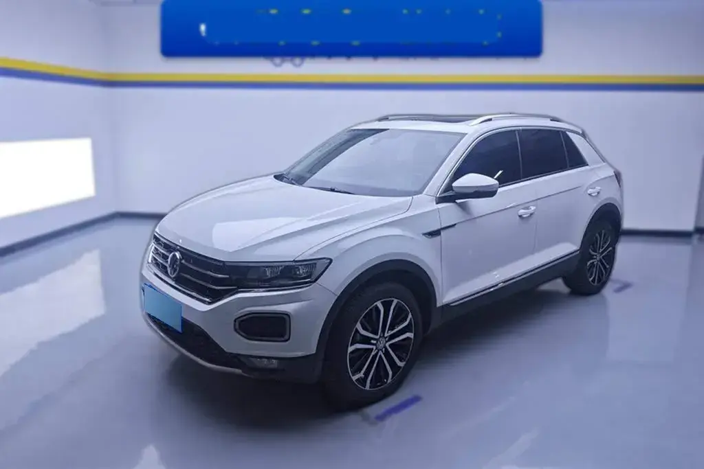 2020 Volkswagen T-Roc 1.4T 150HP L4 7DCT