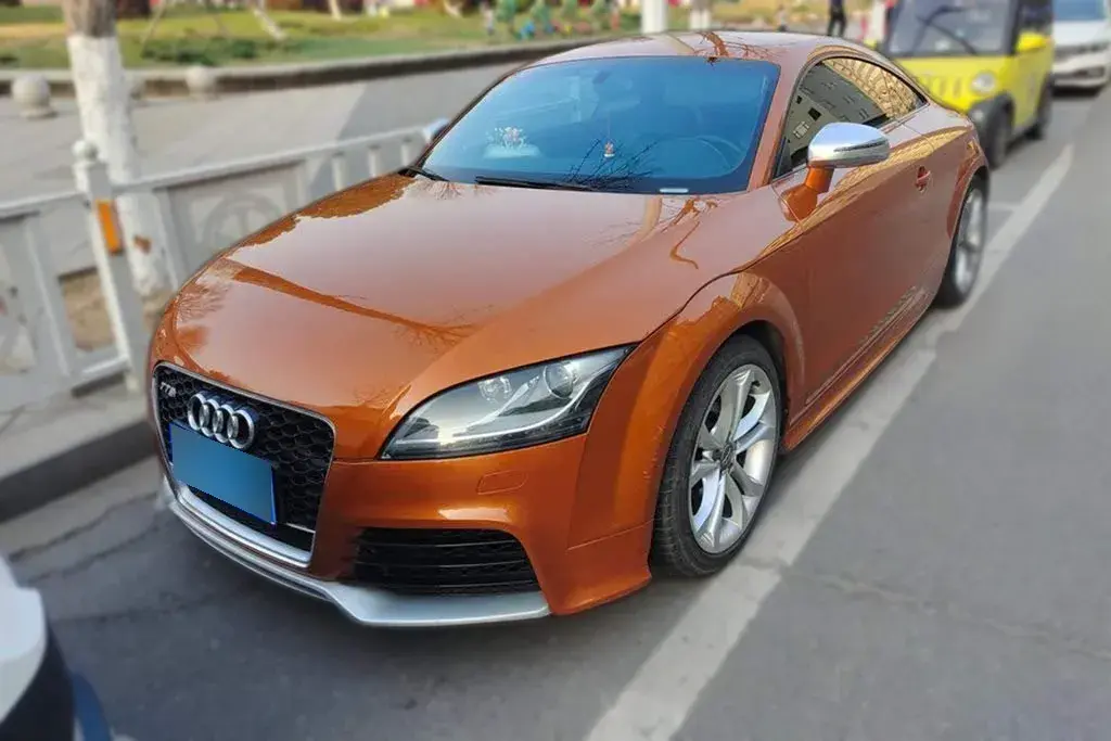 2013 Audi TTS 2.0T 272HP L4 6DCT