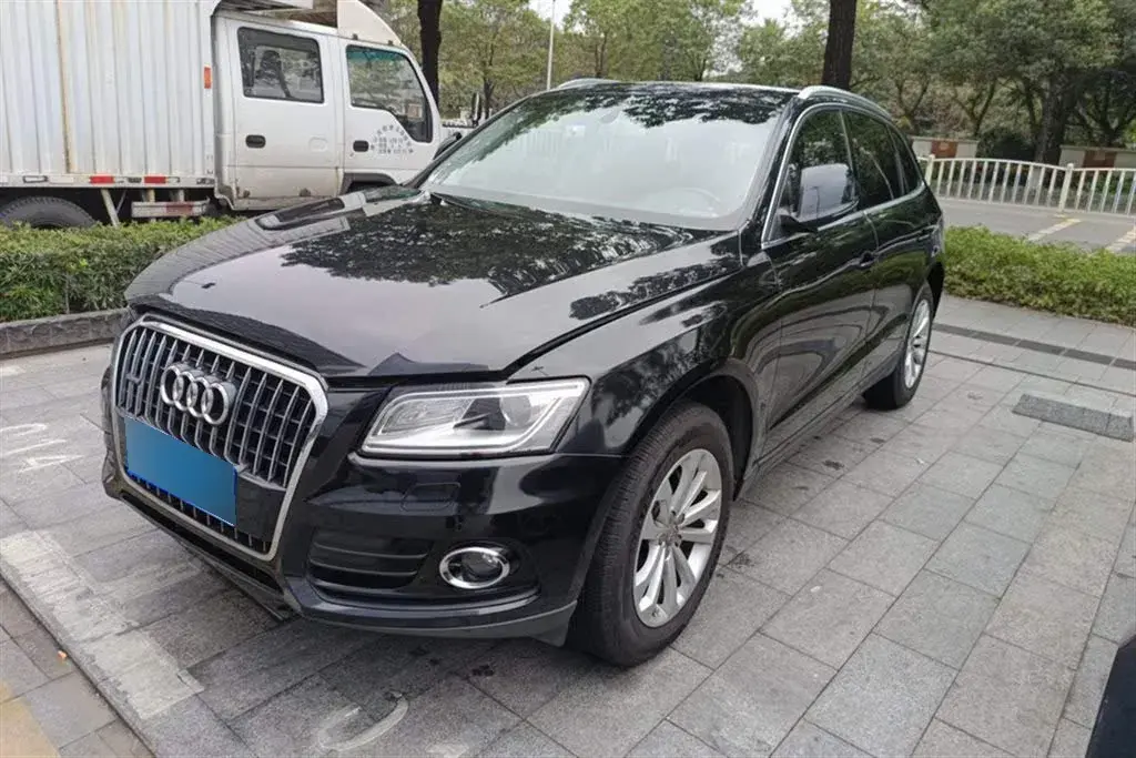 2015 Audi Q5 2.0T 224HP L4 8AT