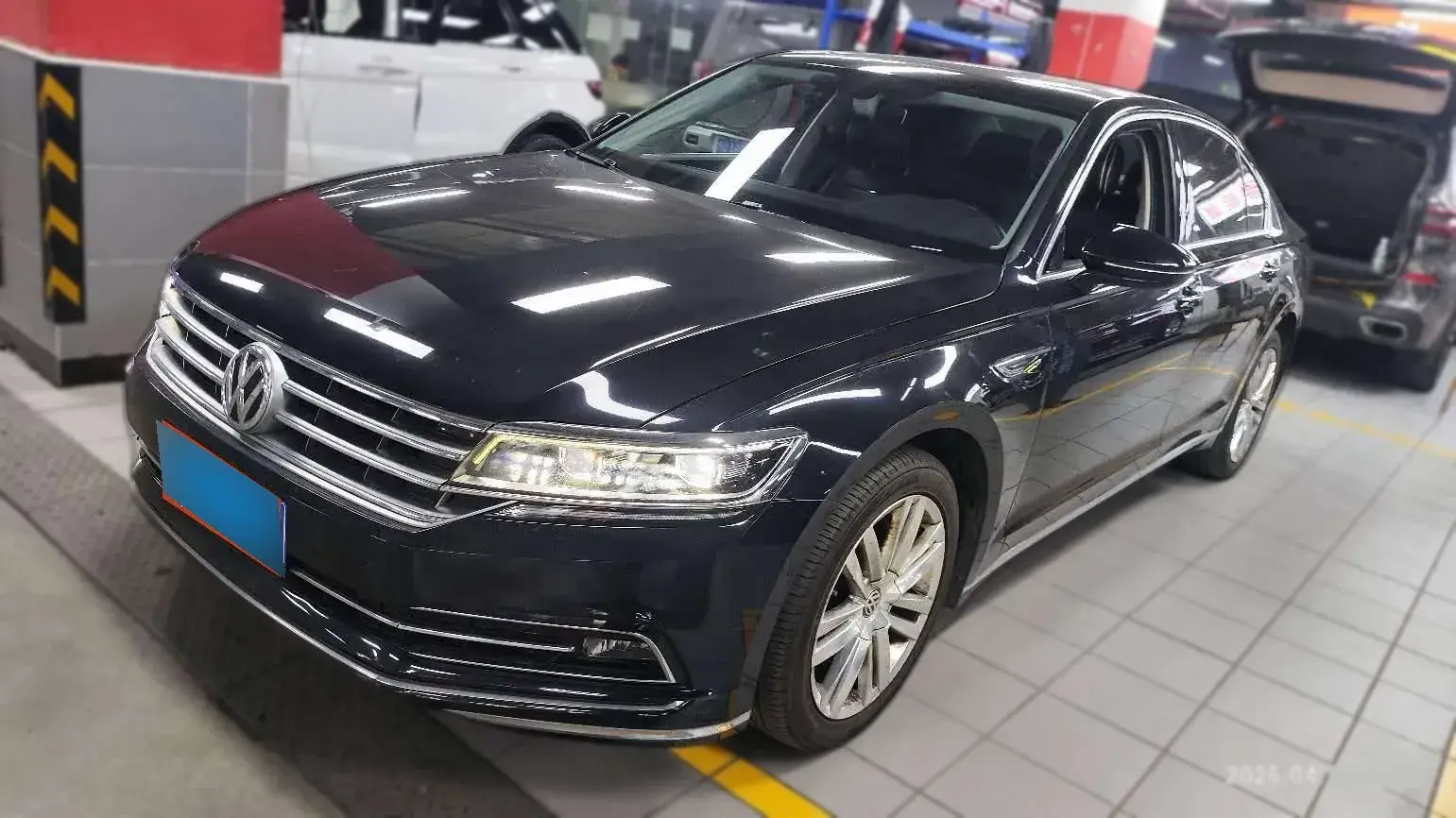 2018 Volkswagen Phideon 2.0T 224HP L4 7DCT