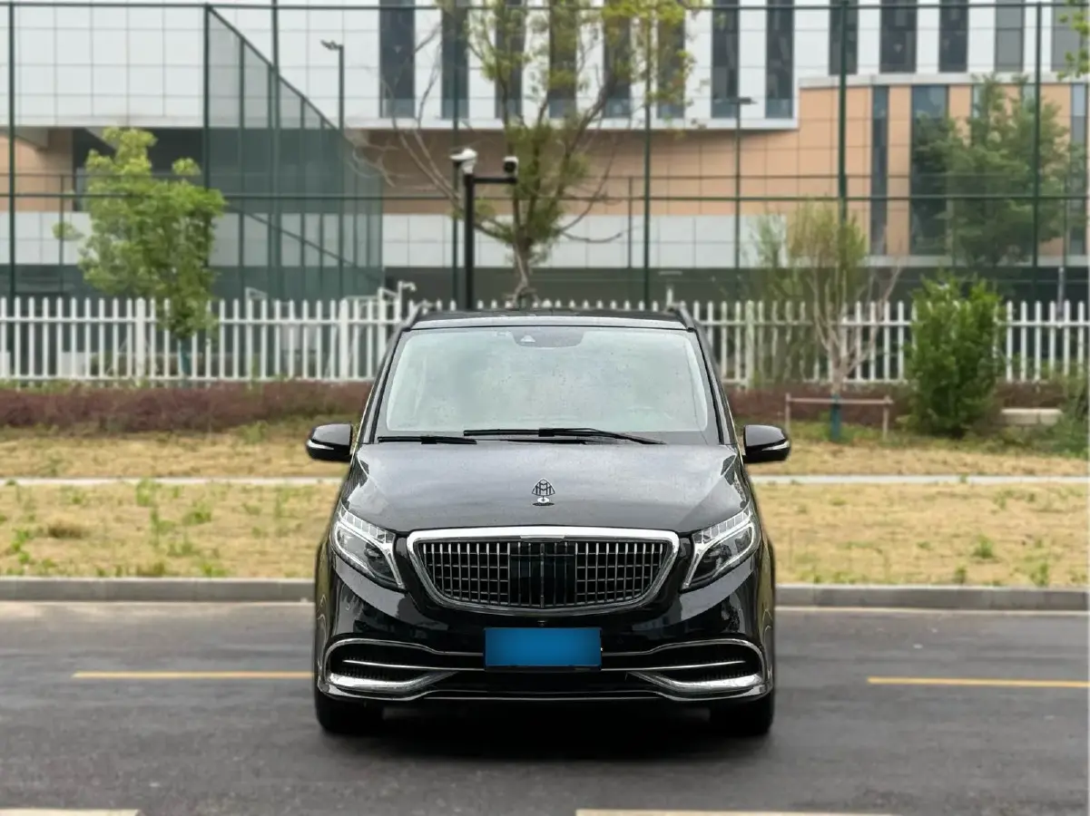 2021 Mercedes-Benz V Class 2.0T 211HP L4 9AT