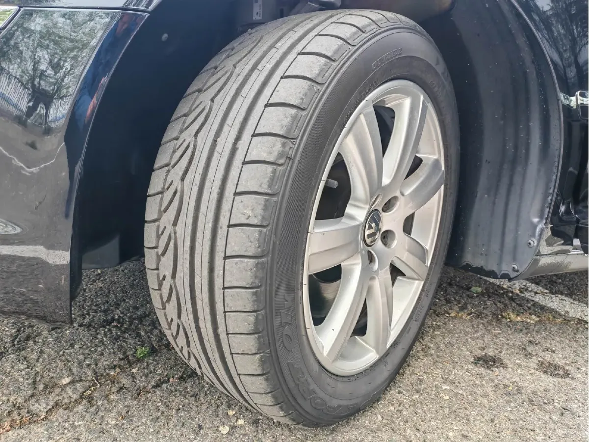 2015 Volkswagen Pheaton 3.0L 250HP V6 6AT,autocango,china used car exporter,china ev exporter,chinese used car exporter,chinese used ev exporter