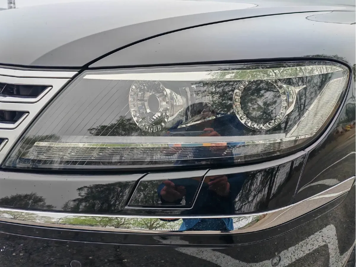 2015 Volkswagen Pheaton 3.0L 250HP V6 6AT,autocango,china used car exporter,china ev exporter,chinese used car exporter,chinese used ev exporter