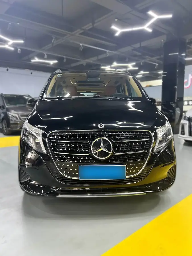 2018 Mercedes-Benz A Class 1.6T 122HP L4 7DCT