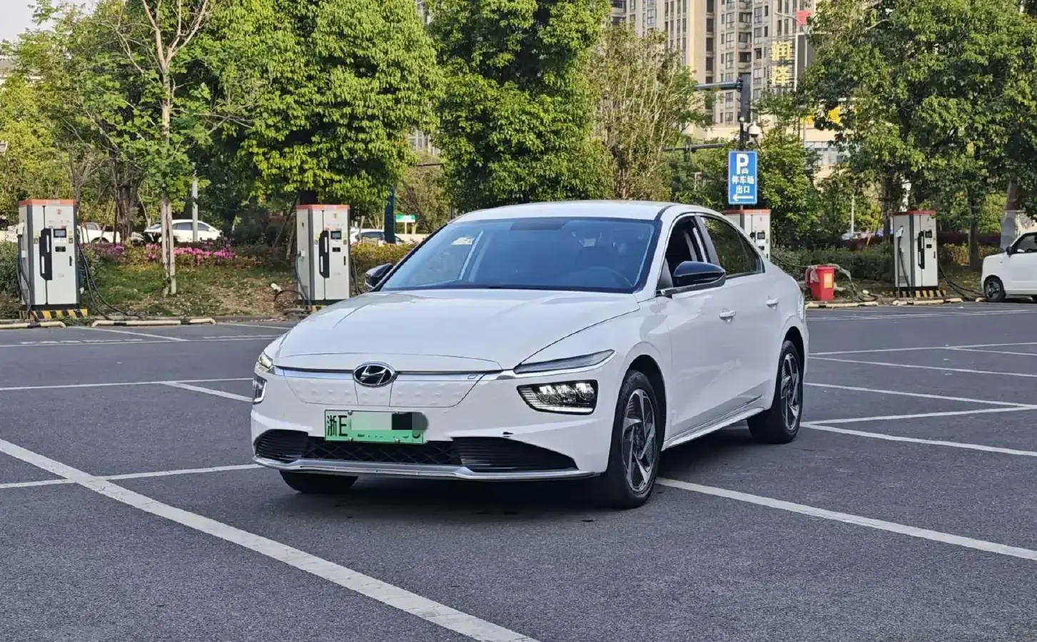 2021 Hyundai Mistra BEV 56.5KWH