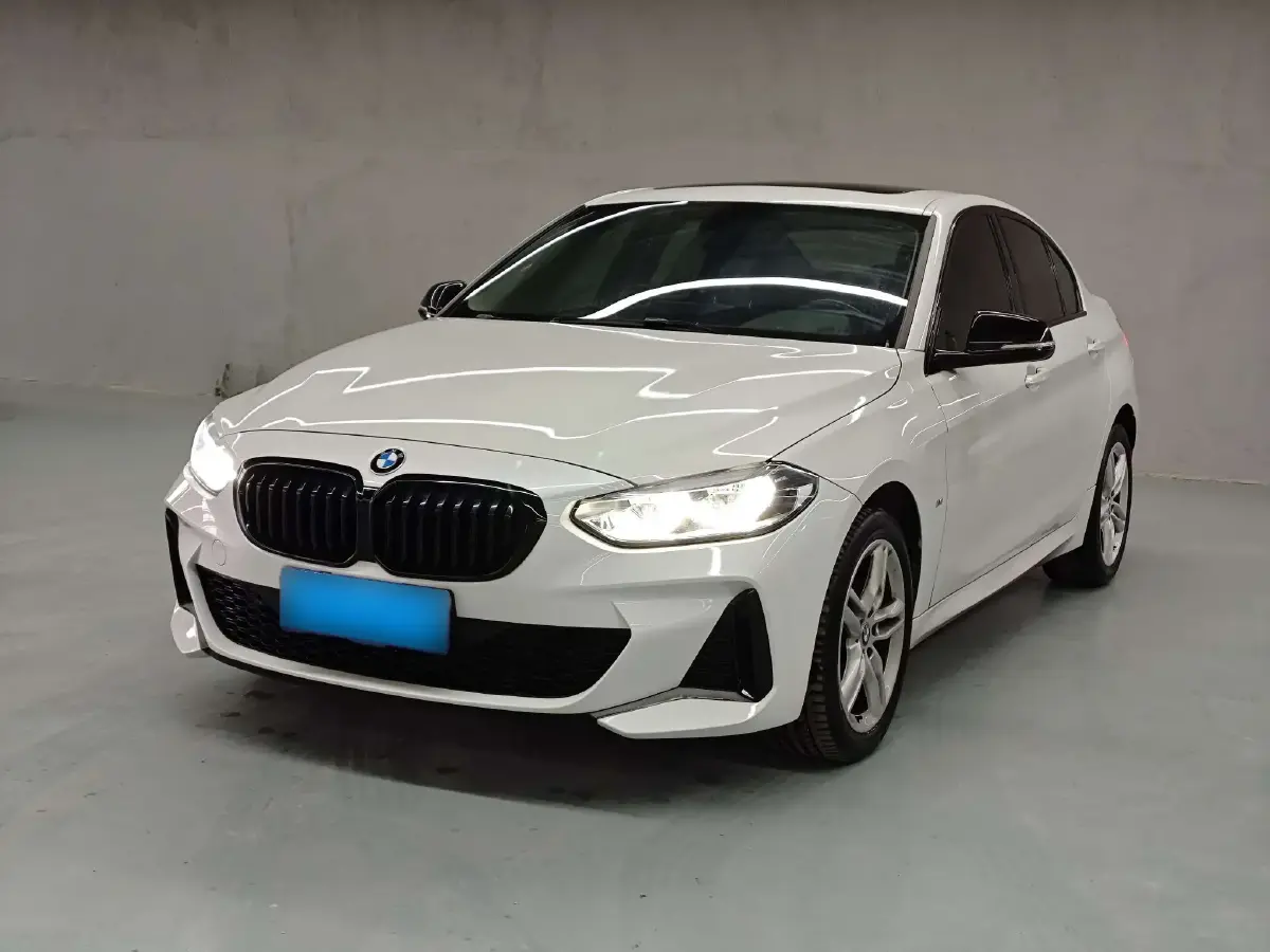 2021 BMW 1 Series 1.5T 140HP L3 7DCT