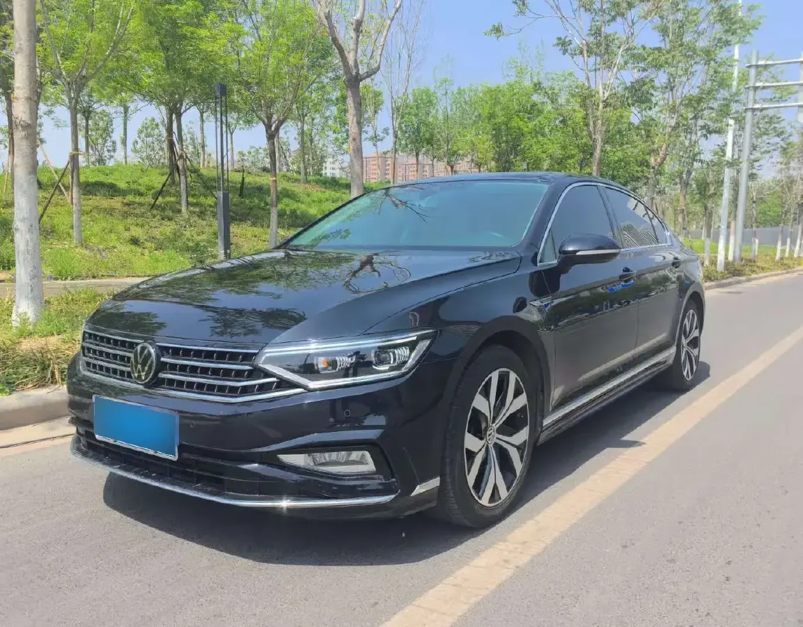 2023 Volkswagen Magotan 2.0T 186HP L4 7DCT