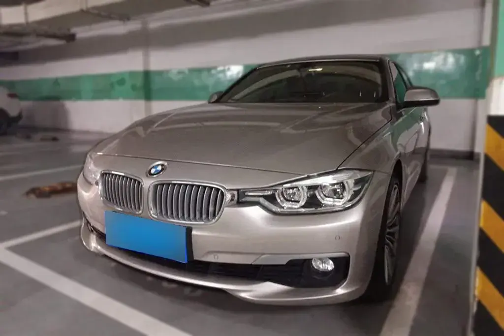 2018 BMW 3 Series 2.0T 184HP L4 8AT