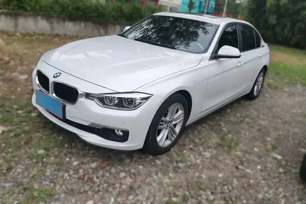 2016 BMW 3 Series 2.0T 184HP L4 8AT