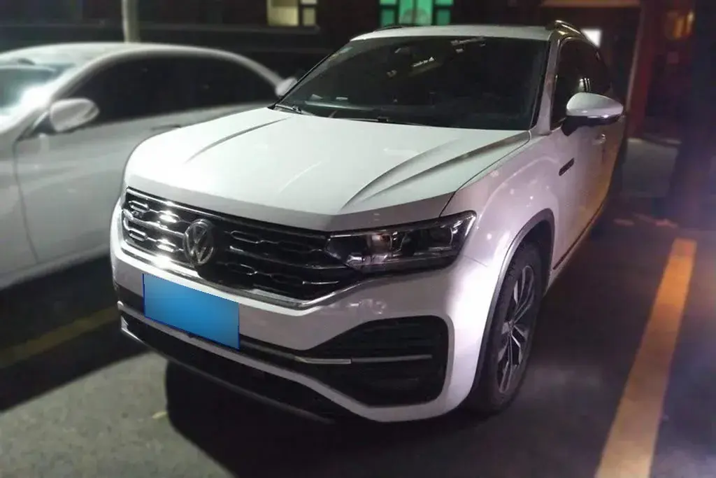 2019 Volkswagen Tayron 2.0T 220HP L4 7DCT