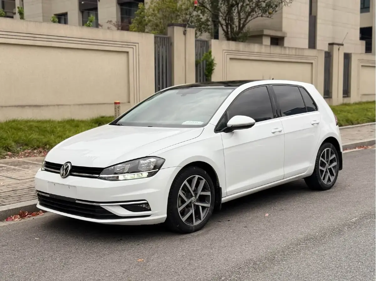 2019 Volkswagen Golf 1.4T 150HP L4 7DCT
