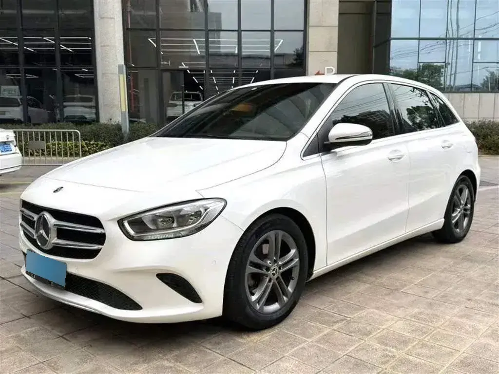 2021 Mercedes-Benz B Class 1.3T 136HP L4 7DCT