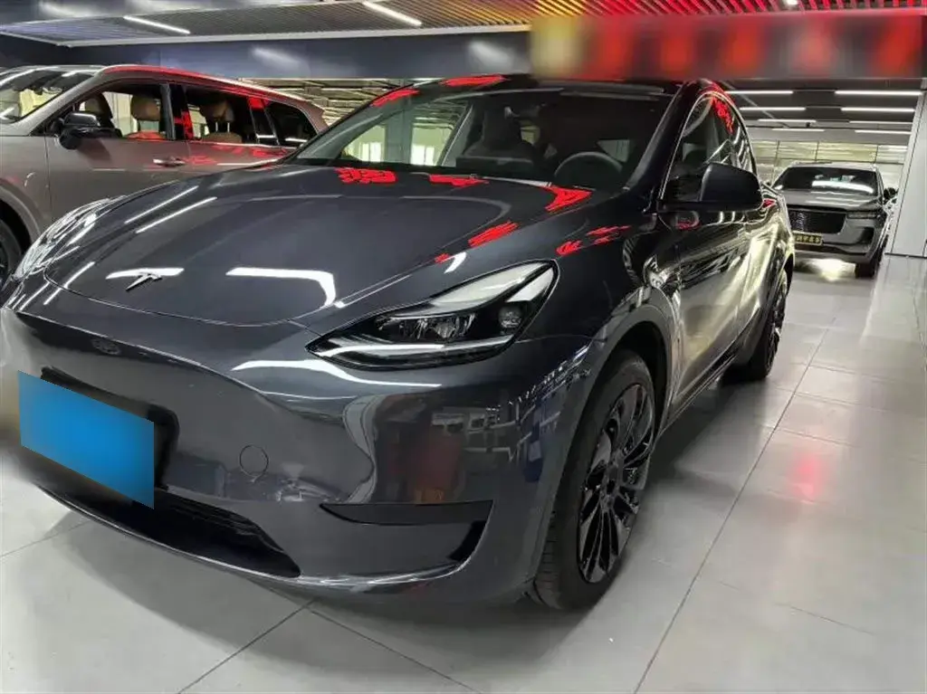 2024 Tesla Model Y BEV 60KWH